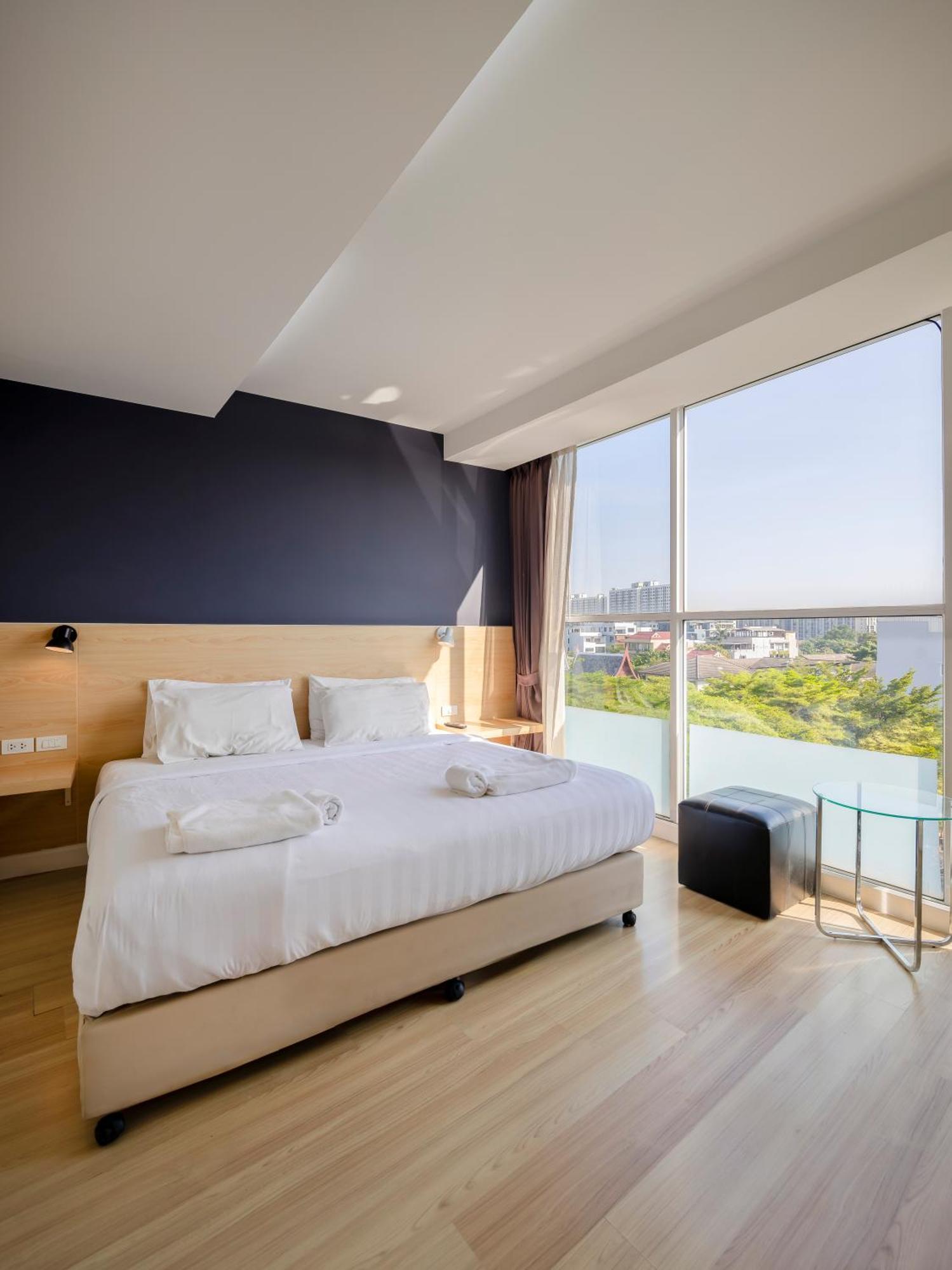 Gp House Express Sukhumvit 81 Hotel Bangkok Luaran gambar