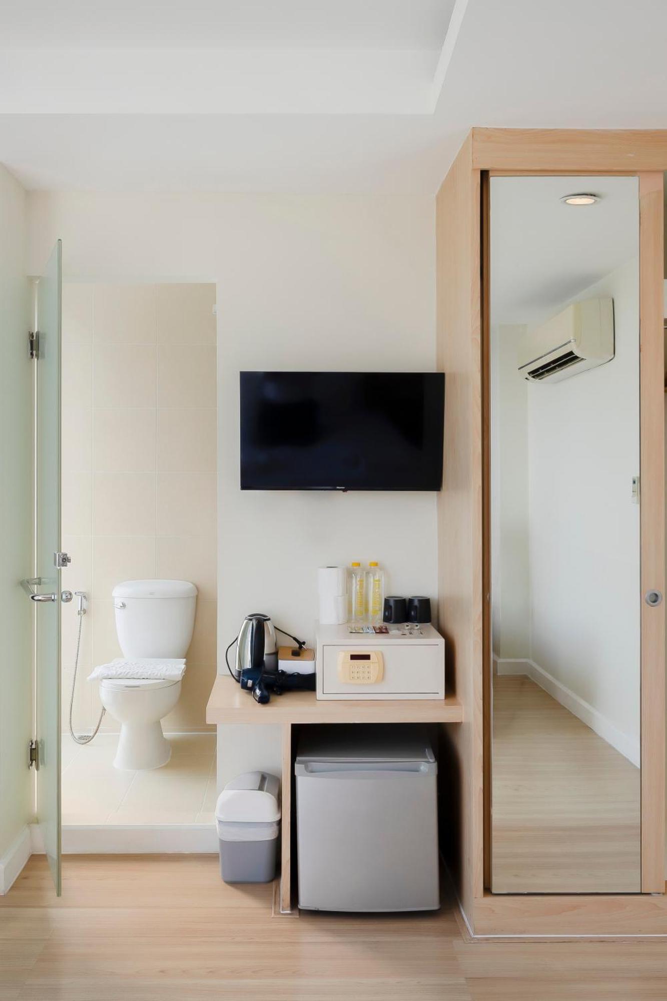 Gp House Express Sukhumvit 81 Hotel Bangkok Luaran gambar