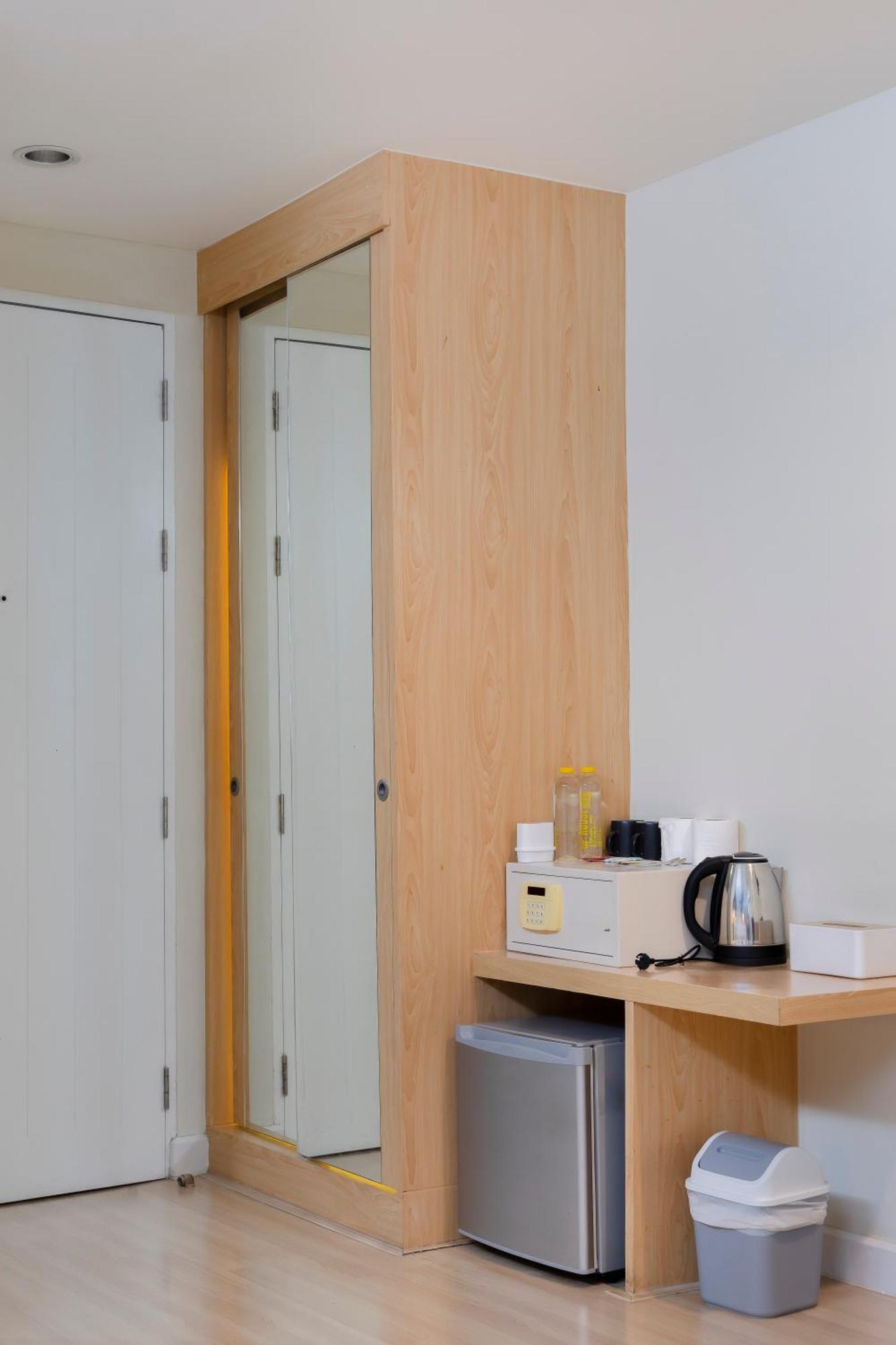 Gp House Express Sukhumvit 81 Hotel Bangkok Luaran gambar