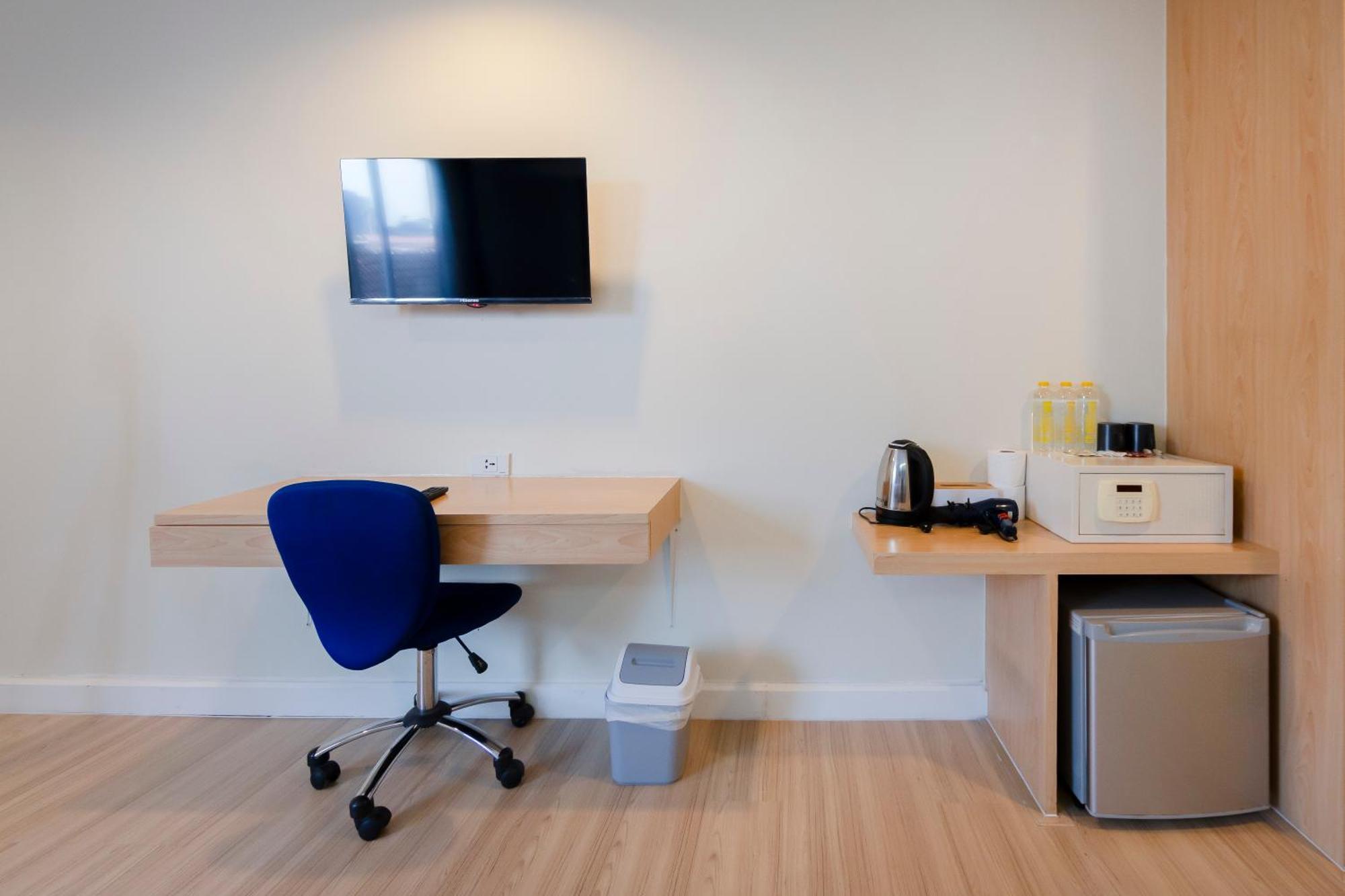 Gp House Express Sukhumvit 81 Hotel Bangkok Luaran gambar